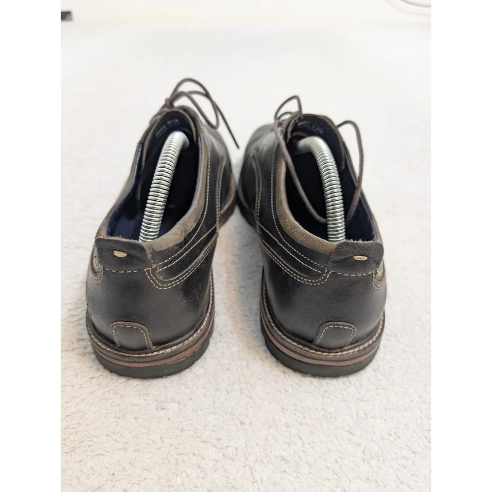 Medium cole haan